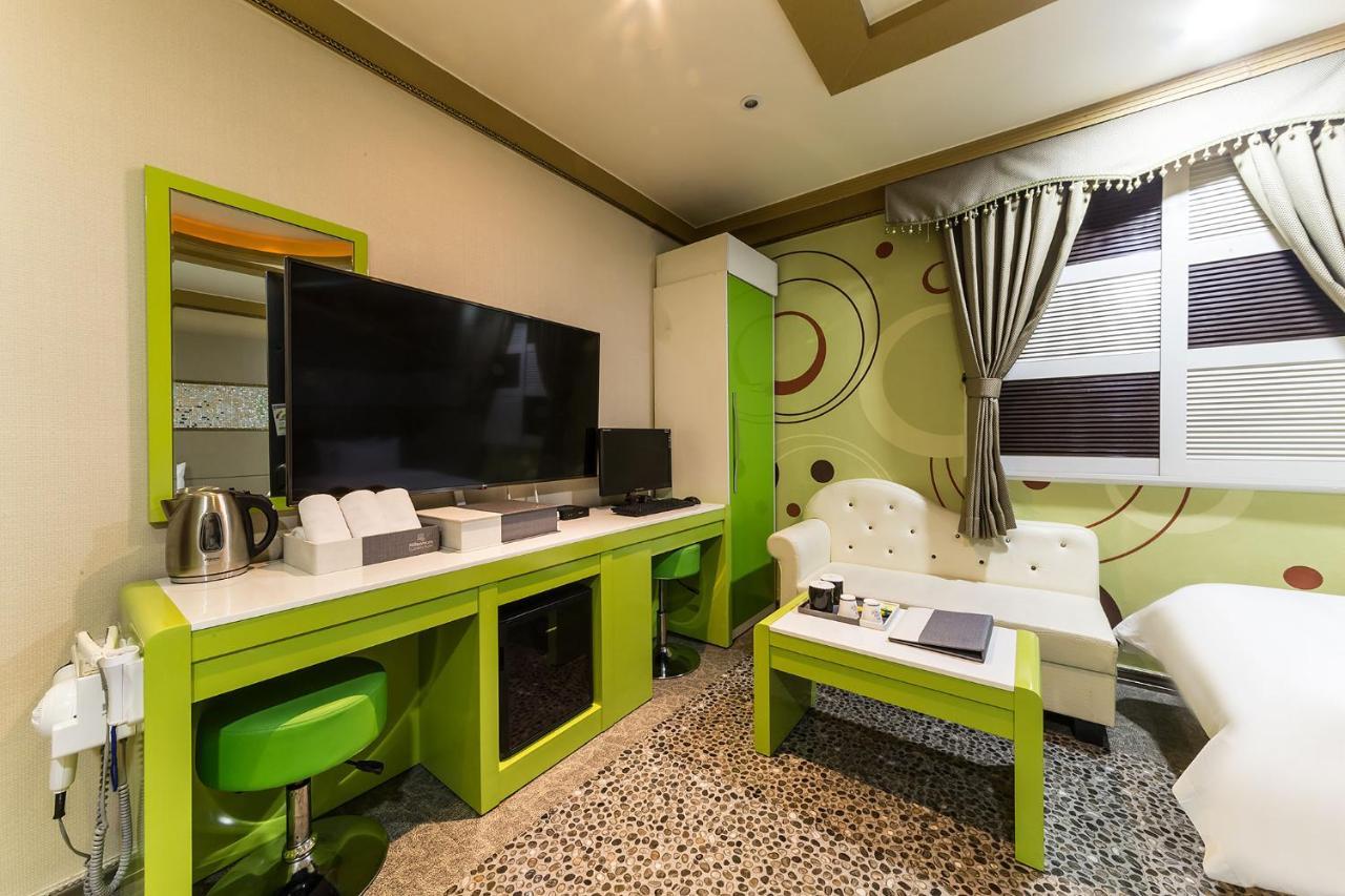 Millennium Hotel Goyang Exterior photo